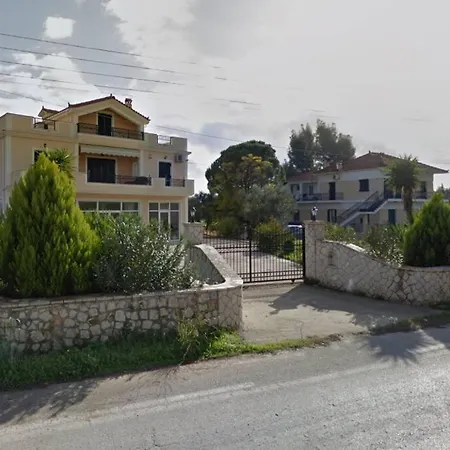 Dadee's Grande Διαμέρισμα *
